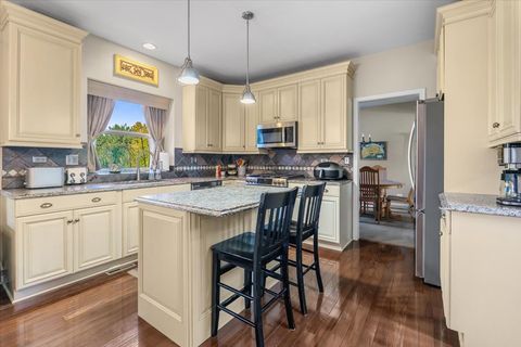 Tiny photo for 4020 Bunker Hill Drive, Algonquin, IL 60102 (MLS # 12505714)