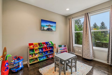 Tiny photo for 1 Waterfront Court, Algonquin, IL 60102 (MLS # 12760006)