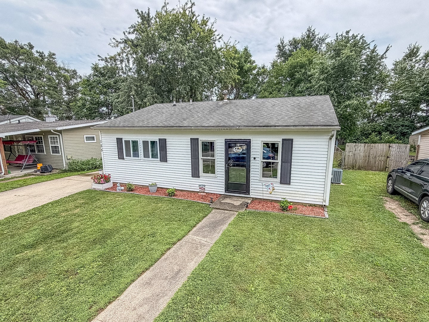 125 Woodlawn Avenue