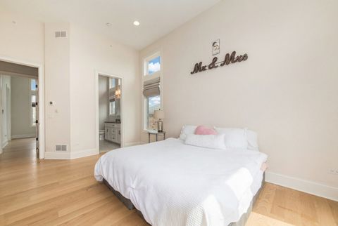 Tiny photo for 230 N Delphia Avenue, Park Ridge, IL 60068 (MLS # 12614369)