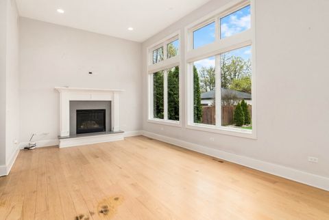 Tiny photo for 230 N Delphia Avenue, Park Ridge, IL 60068 (MLS # 12614369)