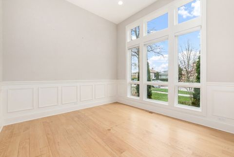 Tiny photo for 230 N Delphia Avenue, Park Ridge, IL 60068 (MLS # 12614369)