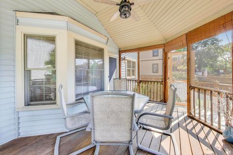 Tiny photo for 586 S Saylor Avenue, Elmhurst, IL 60126 (MLS # 12439537)