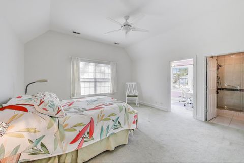 Tiny photo for 586 S Saylor Avenue, Elmhurst, IL 60126 (MLS # 12439537)