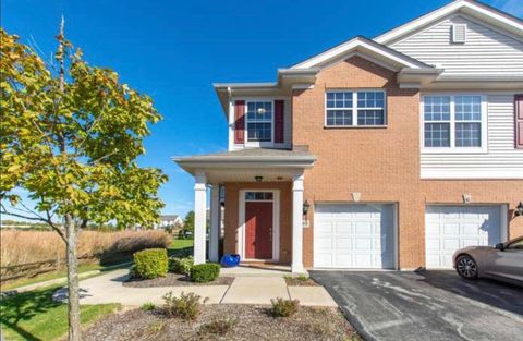 Photo of 7520 Claridge Drive #F, Bridgeview, IL 60455 (MLS # 12606087)