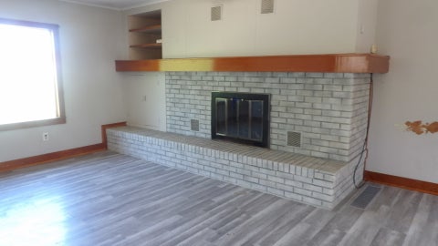 Tiny photo for 606 Bohn Street, Rosiclare, IL 62982 (MLS # 12625515)