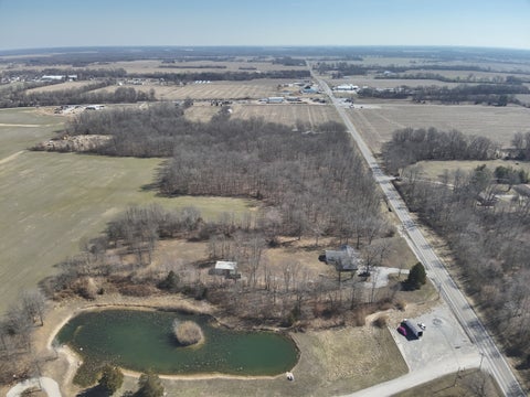 Tiny photo for 5354 E Il Highway 15 Highway, Woodlawn, IL 62898 (MLS # 12580269)