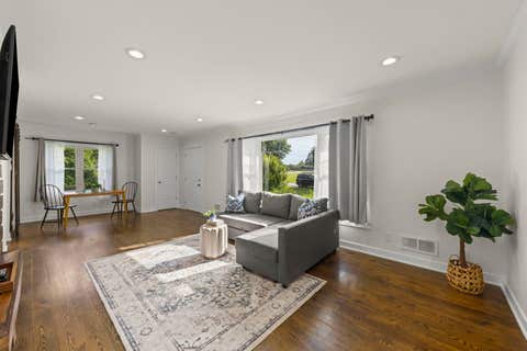 Tiny photo for 2N180 Mildred Avenue, Glen Ellyn, IL 60137 (MLS # 12737742)
