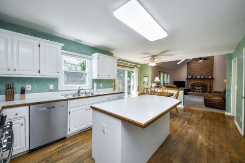 Tiny photo for 1270 North Avenue, Batavia, IL 60510 (MLS # 12492914)