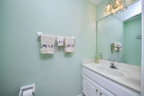 Tiny photo for 1270 North Avenue, Batavia, IL 60510 (MLS # 12492914)