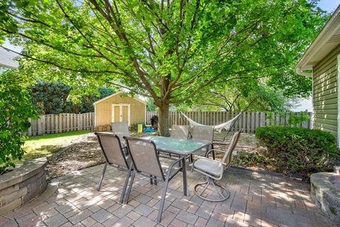 Tiny photo for 1270 North Avenue, Batavia, IL 60510 (MLS # 12492914)