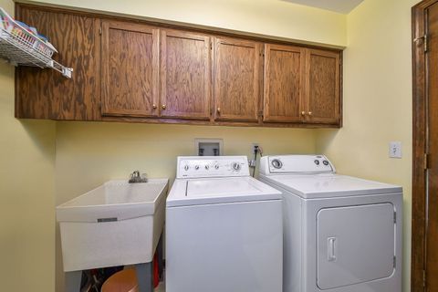 Tiny photo for 1270 North Avenue, Batavia, IL 60510 (MLS # 12492914)