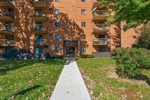 Tiny photo for 5970 Lake Bluff Drive #402, Tinley Park, IL 60477 (MLS # 12770650)