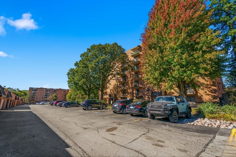 Tiny photo for 5970 Lake Bluff Drive #402, Tinley Park, IL 60477 (MLS # 12770650)