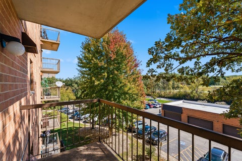 Tiny photo for 5970 Lake Bluff Drive #402, Tinley Park, IL 60477 (MLS # 12770650)