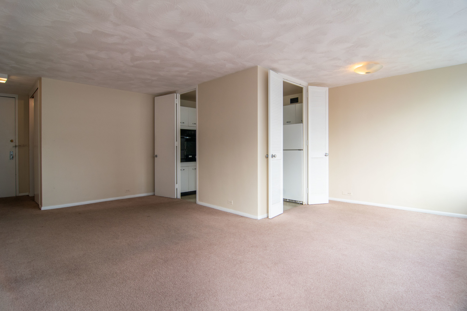 4800 S Chicago Beach Drive 412N