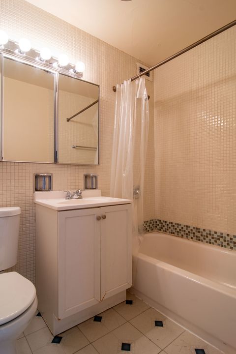 Tiny photo for 4800 S Chicago Beach Drive #412N, Chicago, IL 60615 (MLS # 12530366)