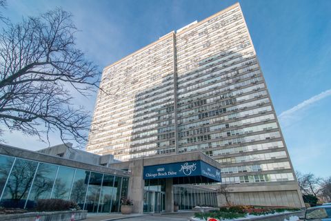 Photo of Chicago, IL 60615 (MLS # 12530366)