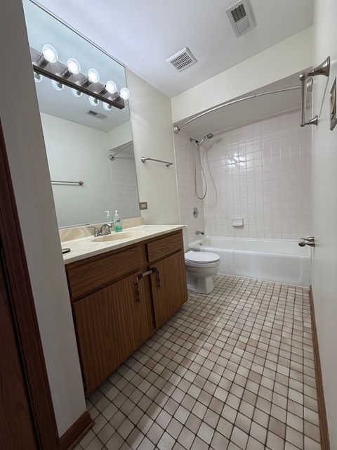 Tiny photo for 15723 Peggy Lane #12, Oak Forest, IL 60452 (MLS # 12614168)