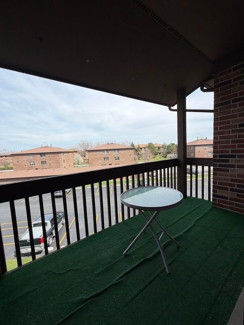 Tiny photo for 15723 Peggy Lane #12, Oak Forest, IL 60452 (MLS # 12614168)