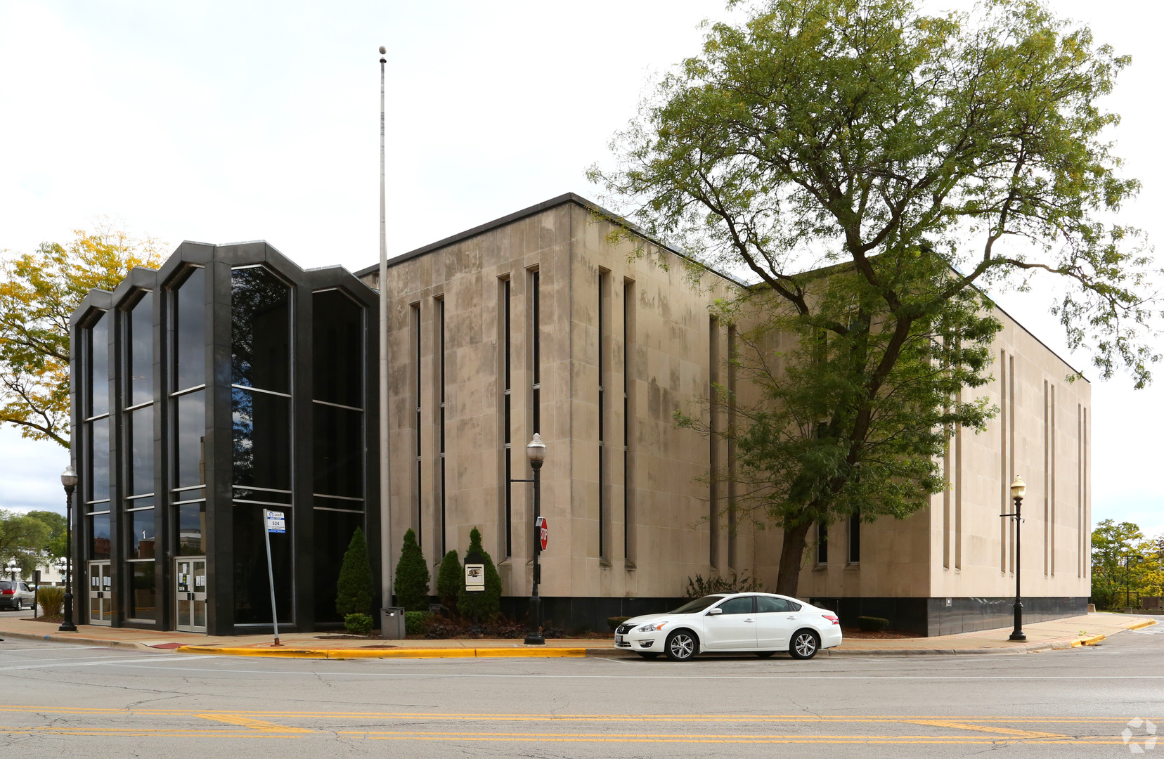 1 E Benton Street 105