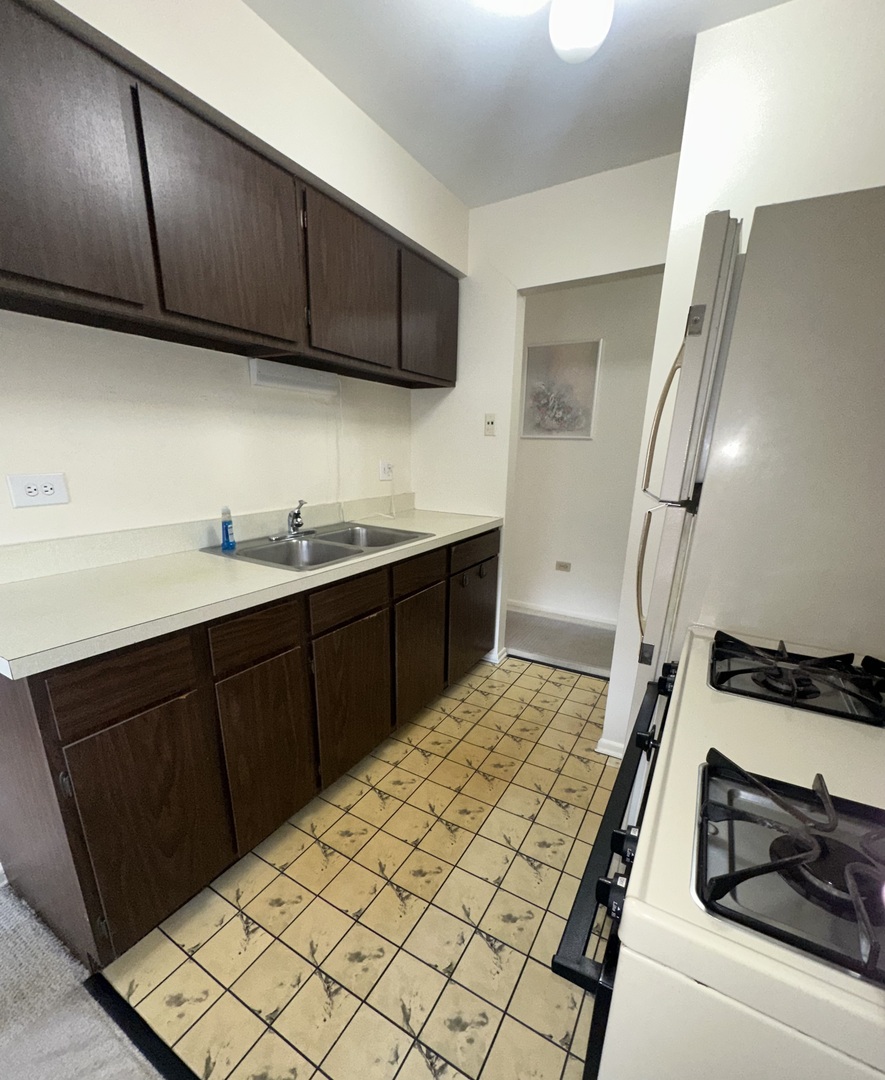 8649 1/2 W Foster Avenue 1B