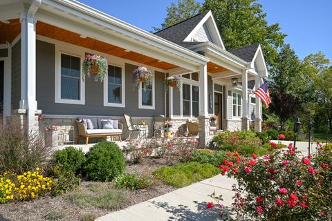 Tiny photo for 5N107 Burr Road, St. Charles, IL 60175 (MLS # 12463980)