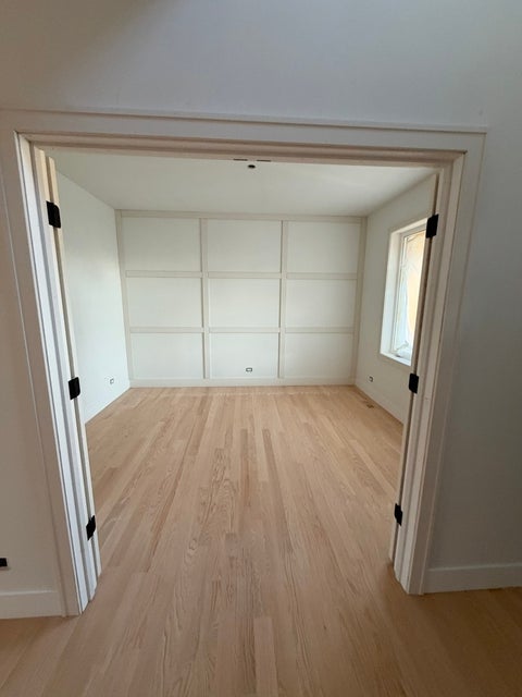 Tiny photo for 6558 W 85th Street, Burbank, IL 60459 (MLS # 12797284)