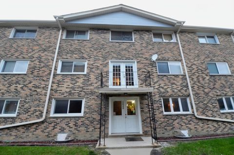 5848 W 76th Place 202 Burbank IL 60459
