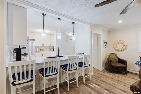 Tiny photo for 100 Prairie Road, Carterville, IL 62918 (MLS # EB460631)