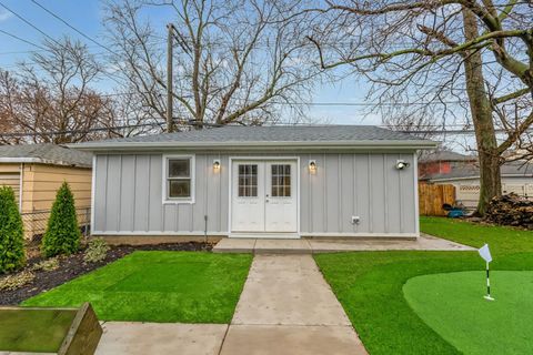 Tiny photo for 3817 N Lowell Avenue, Chicago, IL 60641 (MLS # 12529484)