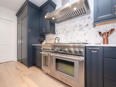 Tiny photo for 3817 N Lowell Avenue, Chicago, IL 60641 (MLS # 12529484)