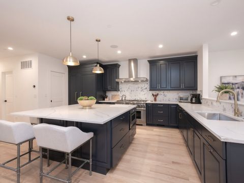 Tiny photo for 3817 N Lowell Avenue, Chicago, IL 60641 (MLS # 12529484)