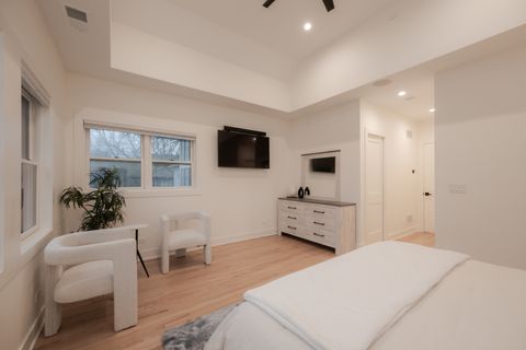 Tiny photo for 3817 N Lowell Avenue, Chicago, IL 60641 (MLS # 12529484)