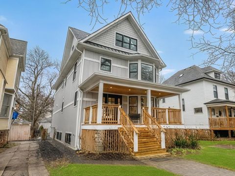 Tiny photo for 3817 N Lowell Avenue, Chicago, IL 60641 (MLS # 12529484)