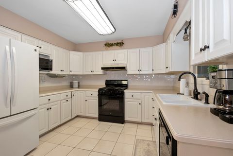 Tiny photo for 9051 Archer Avenue, Willow Springs, IL 60480 (MLS # 12463367)