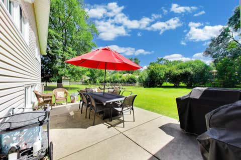Tiny photo for 1113 W Weathersfield Way, Schaumburg, IL 60193 (MLS # 12687541)