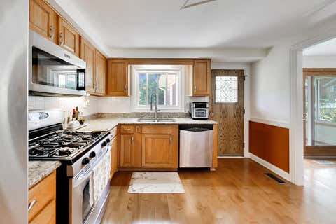 Tiny photo for 1113 W Weathersfield Way, Schaumburg, IL 60193 (MLS # 12687541)