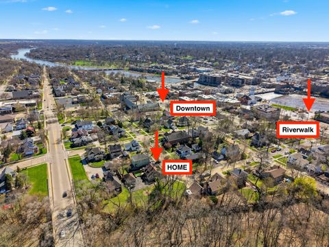 Tiny photo for 218 N 4th Avenue, St. Charles, IL 60174 (MLS # 12589537)