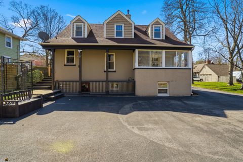 Tiny photo for 218 N 4th Avenue, St. Charles, IL 60174 (MLS # 12589537)