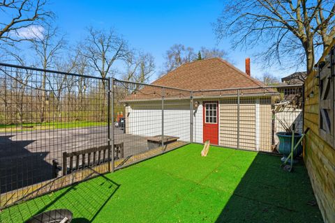 Tiny photo for 218 N 4th Avenue, St. Charles, IL 60174 (MLS # 12589537)