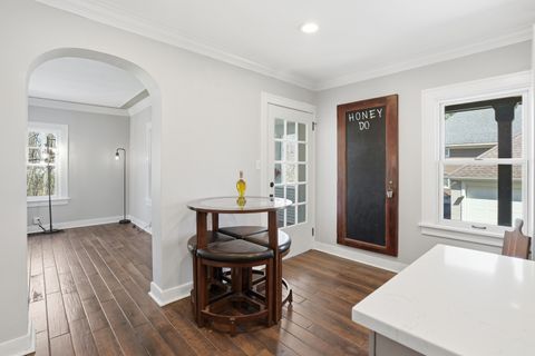 Tiny photo for 218 N 4th Avenue, St. Charles, IL 60174 (MLS # 12589537)