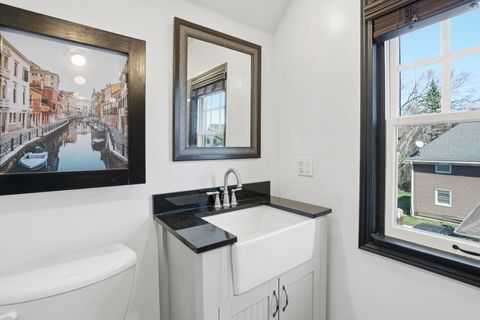 Tiny photo for 218 N 4th Avenue, St. Charles, IL 60174 (MLS # 12589537)