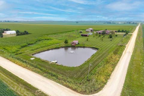 Tiny photo for 2090 250th Avenue, De Witt, IA 52472 (MLS # 12722422)