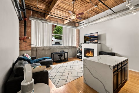 Tiny photo for 1500 W Monroe Avenue #126, Chicago, IL 60607 (MLS # 12695101)