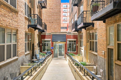 Tiny photo for 1500 W Monroe Avenue #126, Chicago, IL 60607 (MLS # 12695101)