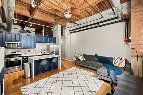 Tiny photo for 1500 W Monroe Avenue #126, Chicago, IL 60607 (MLS # 12695101)
