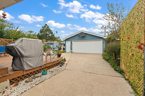 Tiny photo for 2924 192nd Place, Lansing, IL 60438 (MLS # 12527589)