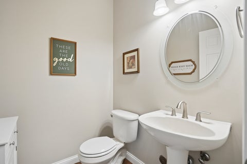 Tiny photo for 8 BUFFALO Court, Leclaire, IA 52753 (MLS # 12736950)