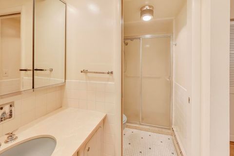 Tiny photo for 828 OAKTON Street #5F, Evanston, IL 60202 (MLS # 12497799)